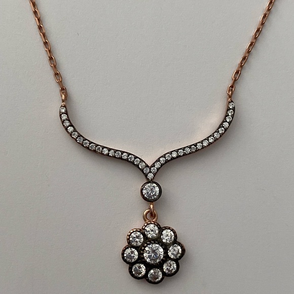 Jewelry - 925 Silver necklace cz stones